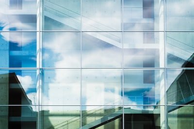 Nos conseils pour réussir à percer du verre ou du carrelage