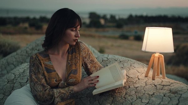 Veilleuse bébé montagne : douce lumière à 35,90€